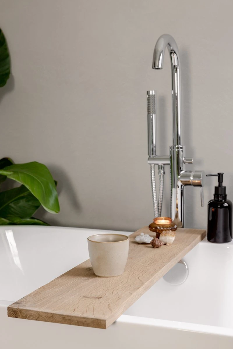 Badplank Eiken 80 Cm – Warm Eikenhout – Badplank Voor In Bad – Handgemaakt – Duurzaam En Sterk Hout – Sfeervol En Warme Uitstraling - Afbeelding 2